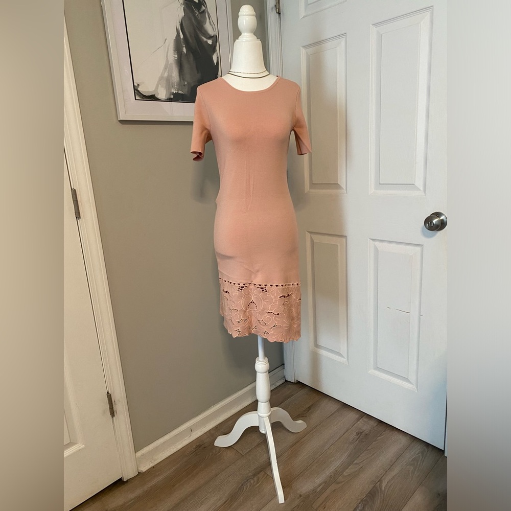 Knitted fired dress with embroidered details